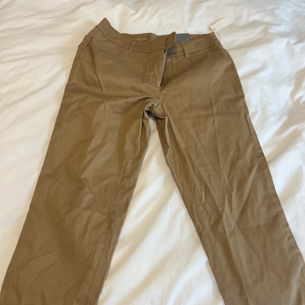 Women’s Cropped Tan Pants